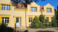 Holiday Home in Kolczewo Near Baltic Beaches - parking