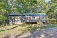 Peaceful Cassville Vacation Rental - Hike and Fish! - Homestays