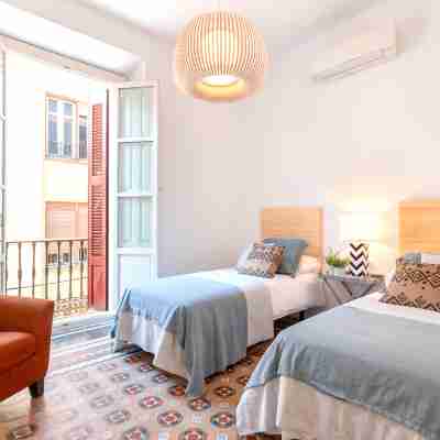 Genteel Home Larios Rooms