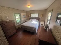 Walk to Mansion Beach, Large Yard! Hotels in Block Island