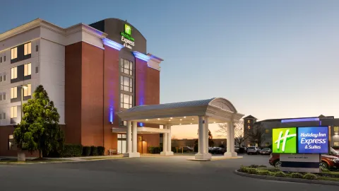홀리데이 인 익스프레스 호텔 & 스위트 노퍽 에어포트 바이 IHG in 노퍽