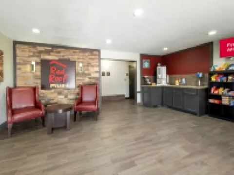 Red Roof Plus+ Huntsville Hotels in Walker County