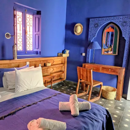 Riad Laly Tourisme Eclairé le Bijou de la Medina