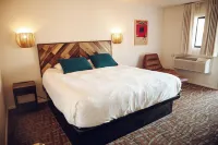 蘇加洛夫汽車旅館