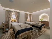 The Burman Hotel - Spa