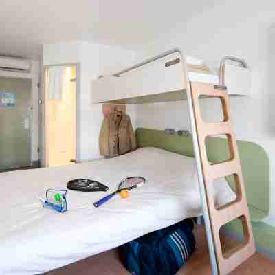 Ibis Budget Poitiers Sud Rooms