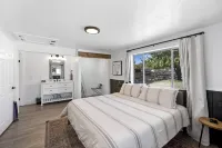 Happy Trails Bed and Breakfast Hotels in 