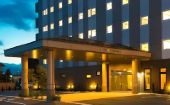 โรงแรมรูทอินน์ ฮิงาชิโอมิ โยไกชิ เอกิมาเอะ โรงแรมใน