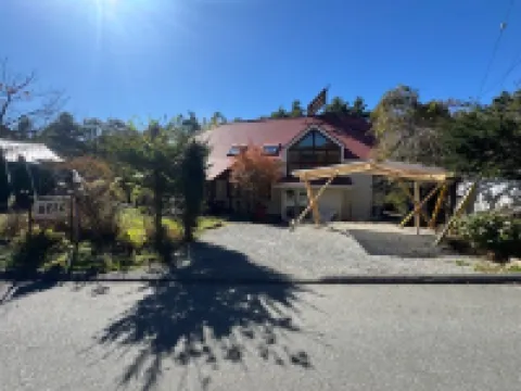 Yatsugatake Fujimi Kogen Pension Bell Hotels near Yatsugatake Alpaca Farm