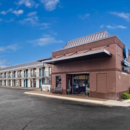 Clarion Pointe Winston – Salem Downtown