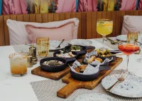 럭스 그랑 베이 - 조식 운영