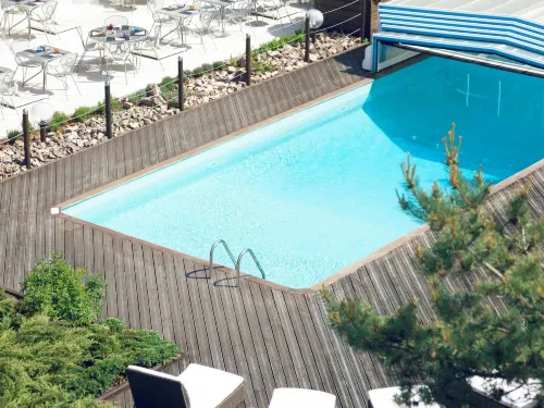 노보텔 샤르트르