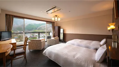 Fukuroda Onsen Omoide Romankan Hotel a 