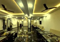 ศรี สิทธิ วินายัก โรงแรม แอนด์ เรสเตอร์รองต์ - พร้อมอาหารเช้า