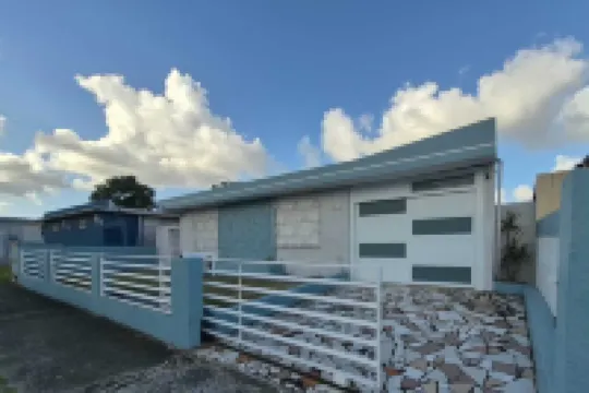 Casa Caribe w/Pool, BBQ, Game Room, Wi-Fi & Parking