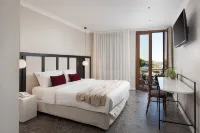 Civitas Suites Hotel