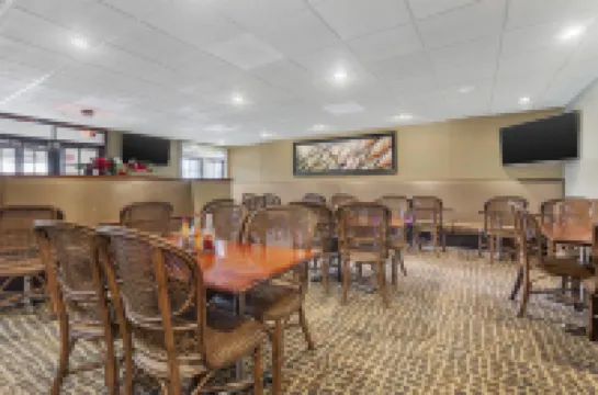 Best Western Plus Brookside Inn Các khách sạn ở Milpitas
