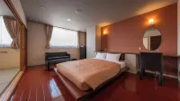 Quintessa Hotel Fukuoka watanabedori Comic&Books Hotels in Fukuoka