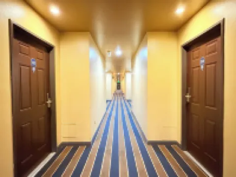 เรดอนโด บีช อินน์ โรงแรมในกาดินา