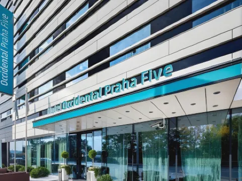 Occidental Praha Five