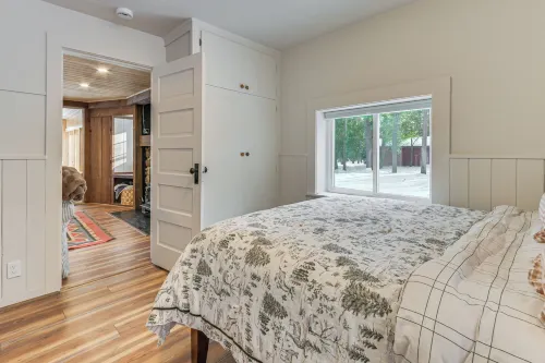 Sturgeon River Home: Outdoor Recreation Galore! - WiFi