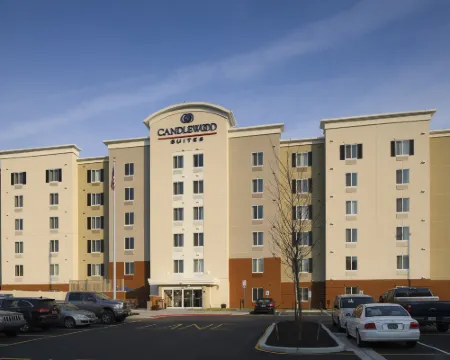 Candlewood Suites NEWARK SOUTH - UNIVERSITY AREA by IHG Hotels in Newark