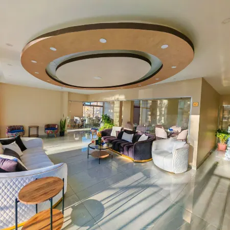 Rakan ApartHotel and Luxury Rooms