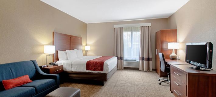 Comfort Inn and Suites Fredericksburg Hotels in Gillespie County