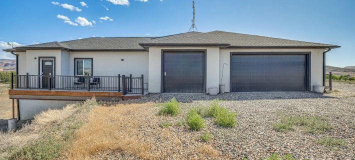 3 Mi to Kokopelli Trail: Outdoor Adventure Base Hotels in Mesa County
