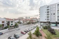 GuestReady-Broken Record|1BR apt|Balcony|Parking - Condos