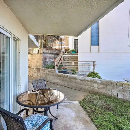 San Clemente Condo w/ Gorgeous Views: Near Beach!
