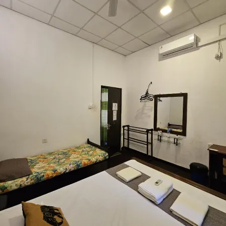 98 Home Lodge Dambulla