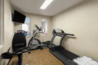 Wingate by Wyndham Clearfield - Gym