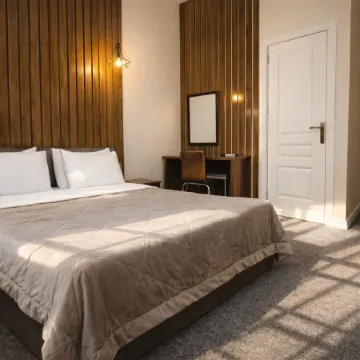 Moss Art Boutique Hotel Отели рядом с достопримечательностью «Площадь Фонтанов»