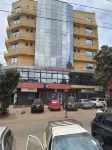 Meru Paramount Hotel - Parkplatz