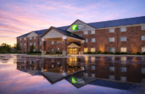 Holiday Inn Express & Suites ST. PAUL - WOODBURY by IHG