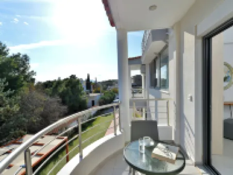 Sun Day Apartments Free Airport Transfer Hoteles en Spata-Artemida