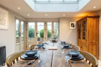 Beautiful Home in Heart of Winchcombe - 2-Star