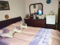 Ensuite Bedroom with Private Toilet and Shower and unlimited WIFI - 民泊