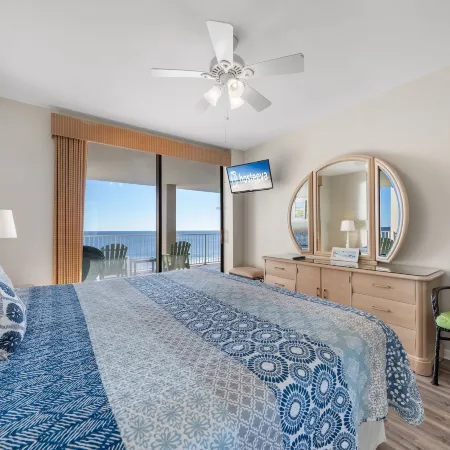 Bluewater 902 - Beachfront