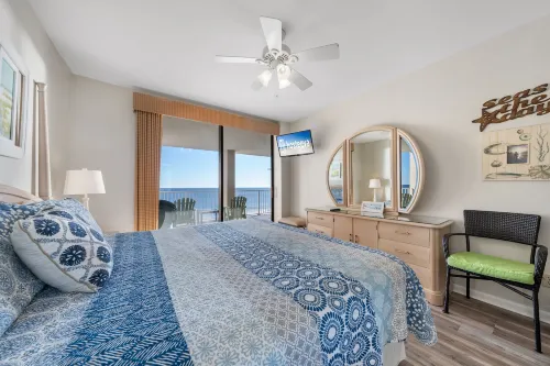 Bluewater 902 - Beachfront - 4 Sao