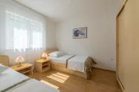 Apartments Bubi - Homestays