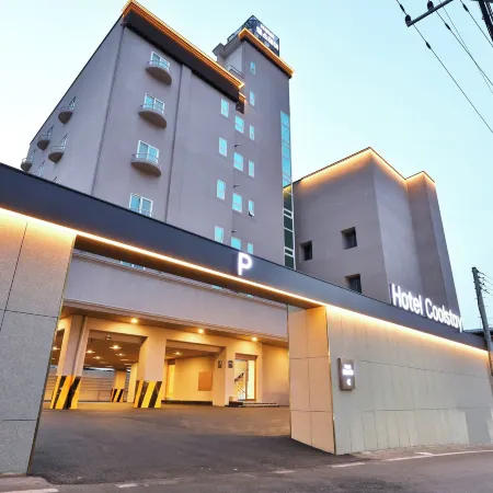 Hotel Coolstay Gimcheon Отели рядом с достопримечательностью «Стадион в Кимчхоне»