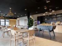宜必思杜埃德希飯店 - 早餐
