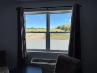 Red Farm Inn - Room 9