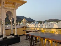Shree ji palace Các khách sạn gần Làng thủ công Shilpgram