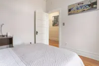 Duplex top two minutes from Sherbrooke Street Hotels near Des Rapides Park