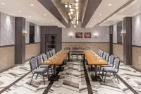 Hill Berry - A SoVo Hotel