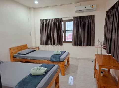 Padangbesa Border Private room & Hostel