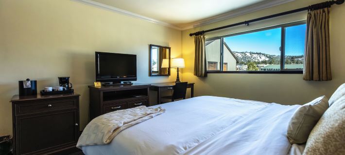 The Mammoth Creek Inn Hotels in Mono County